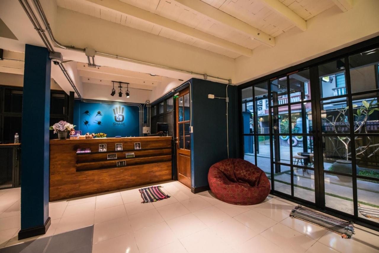 4Share Hostel (Adults Only) Bangkok Esterno foto